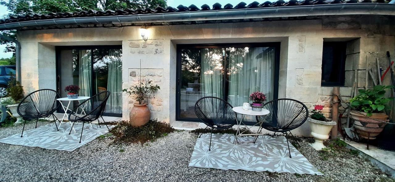 Aux Tuileries Nord B&B Créon Exterior photo